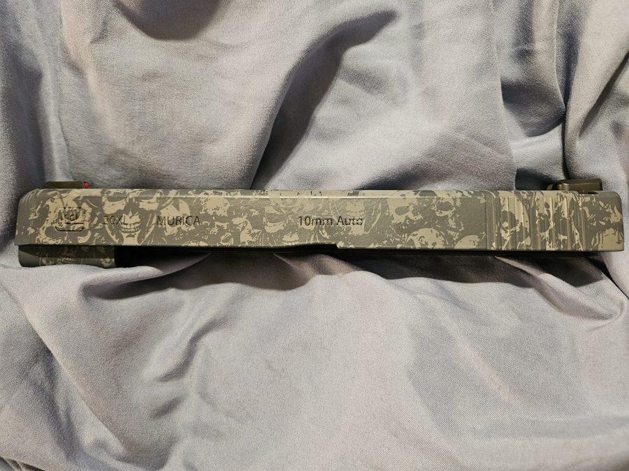 Glock 40XL 10mm slide in skull-pattern Cerakote